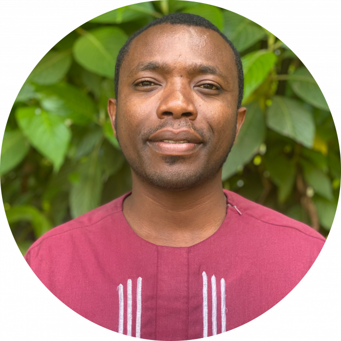 2024.11 Charei Munene headshot